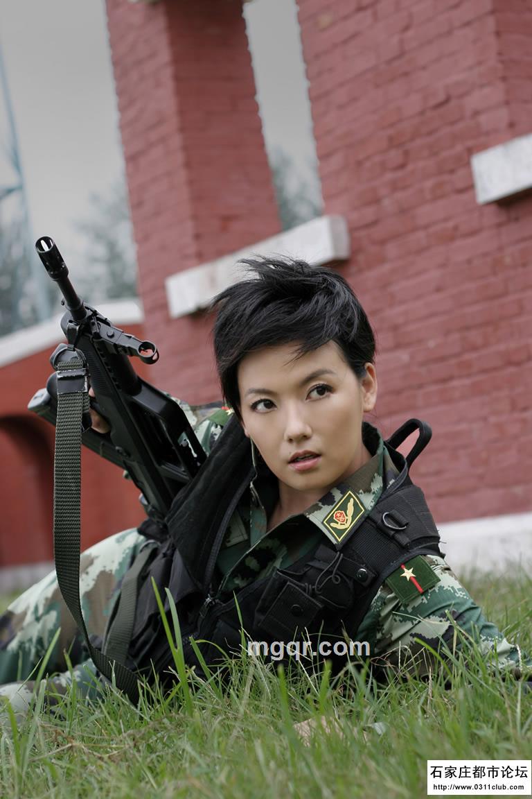 ★絕版╮男%的头像