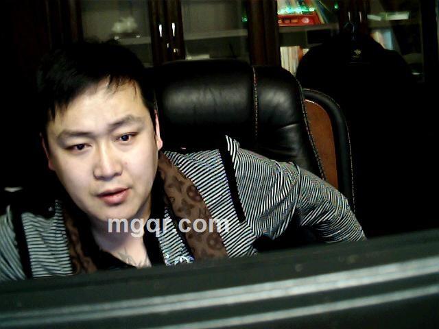 情人看刀的头像