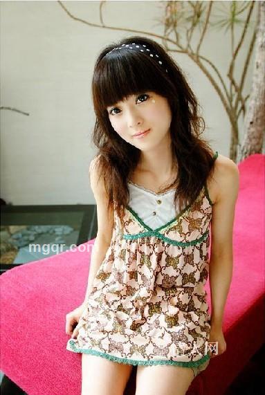 不在寂寞的头像