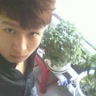  骚性 的头像
