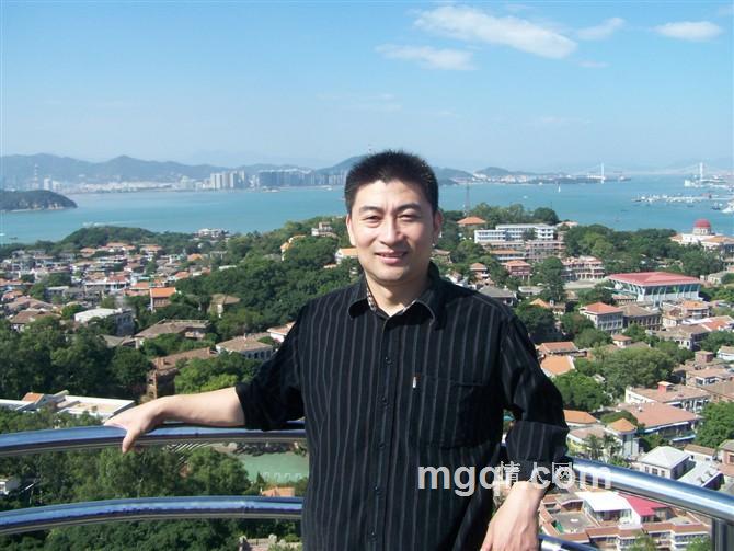 如水夜色的头像