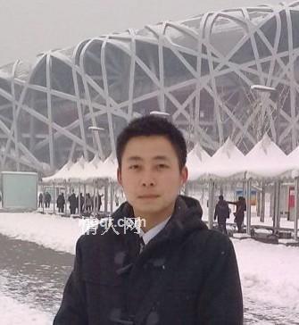 左云右月的头像