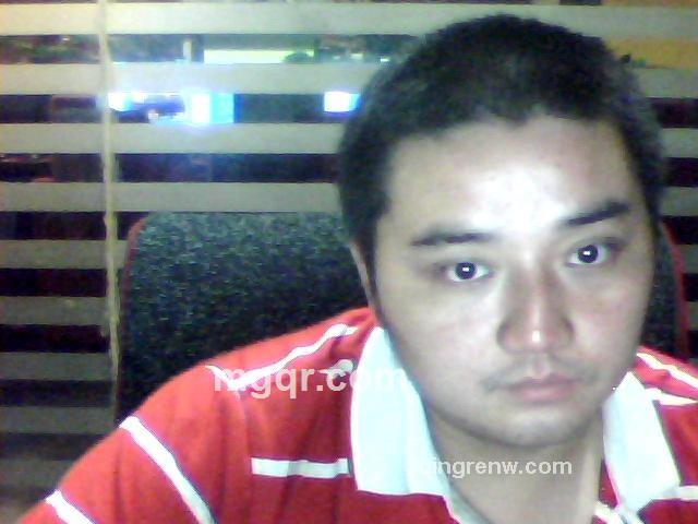 只做您的情侣的头像