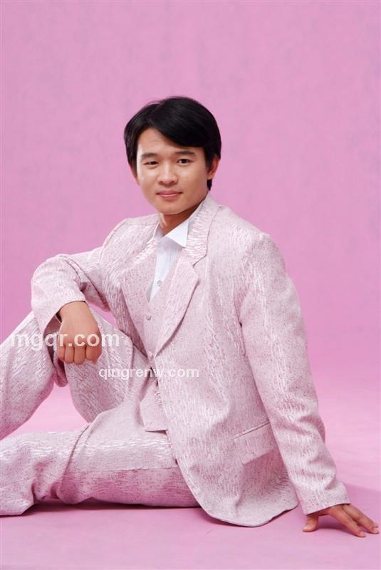 老鼠吻了№猫的头像