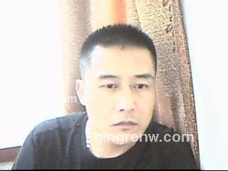 ╭飄逸的头像