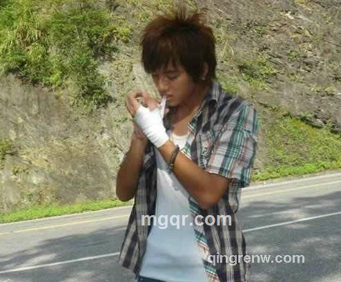 溡緔傑尐的头像