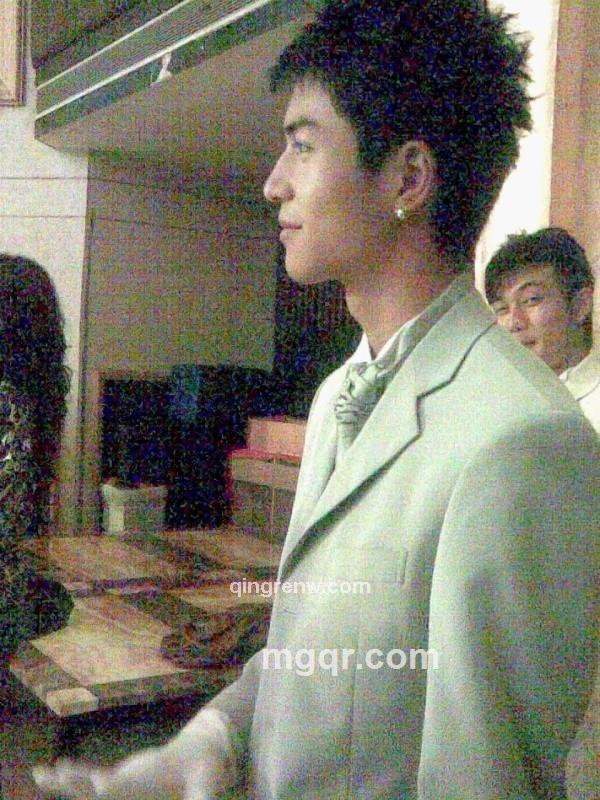 微着笑、恨你的头像