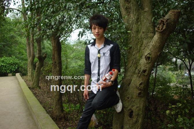 寂寞求女的头像