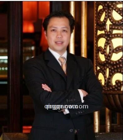 夜未央。。。的头像