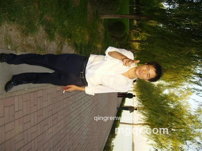 腿间的暧昧的头像