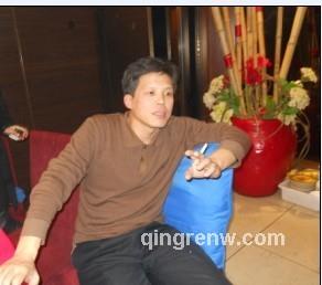 峰峰峰峰的头像