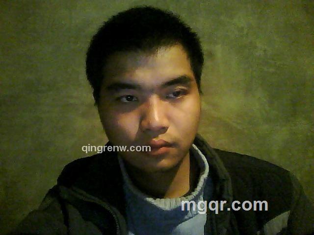 寂寞中落寞男孩的头像