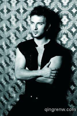 一柱擎天的头像