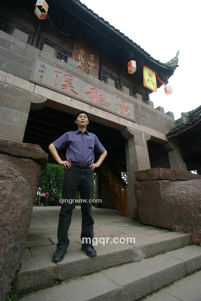 LANGRENJINGSHEN的头像