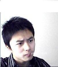 屁股上有酒窝的头像