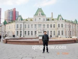 凡人一个的头像