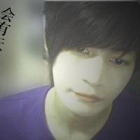 轻轻的吻着你的头像