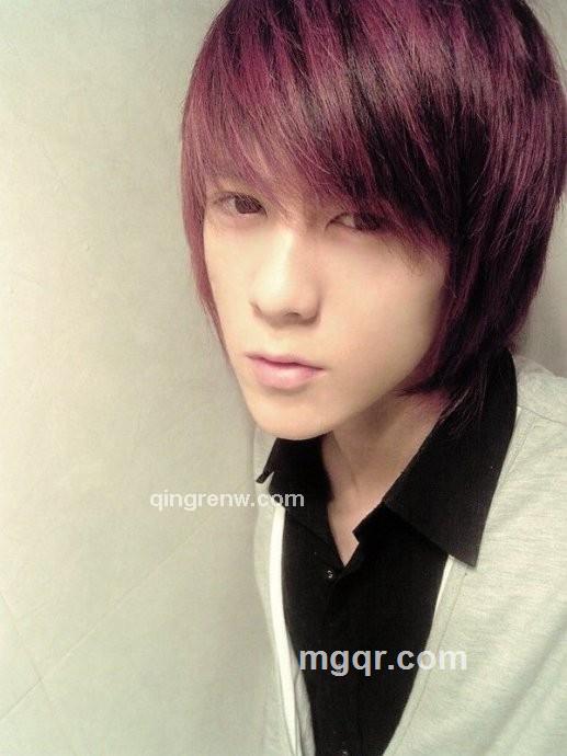 战场上的男人的头像