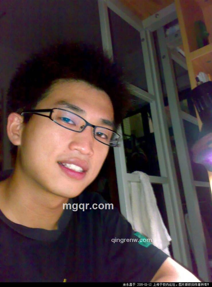 血色冰霜的头像