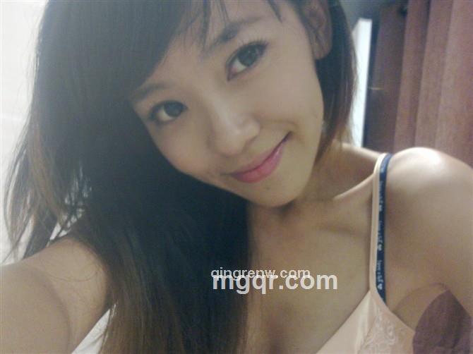 微酸女郎的头像