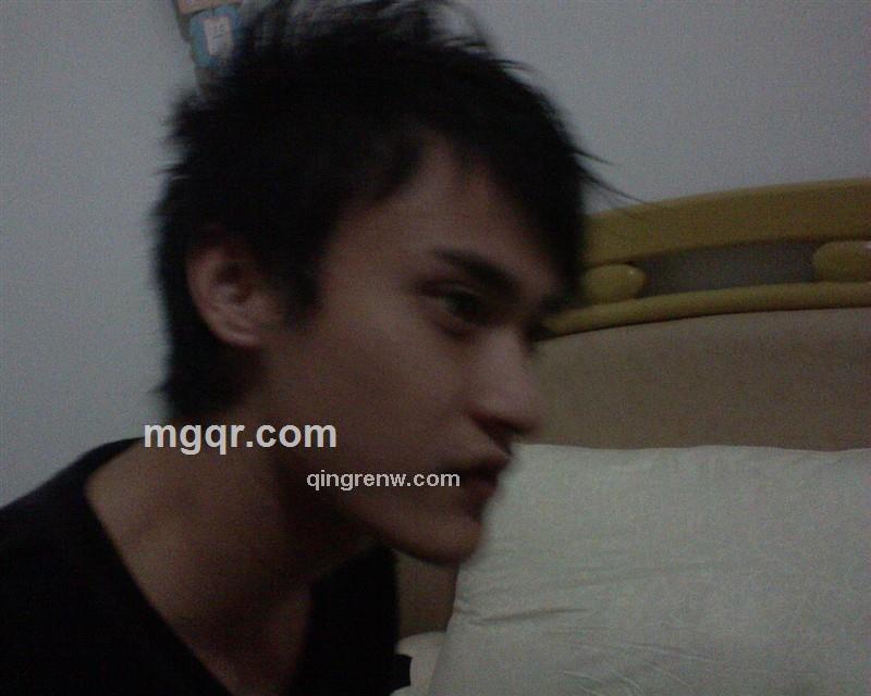 风中优男的头像