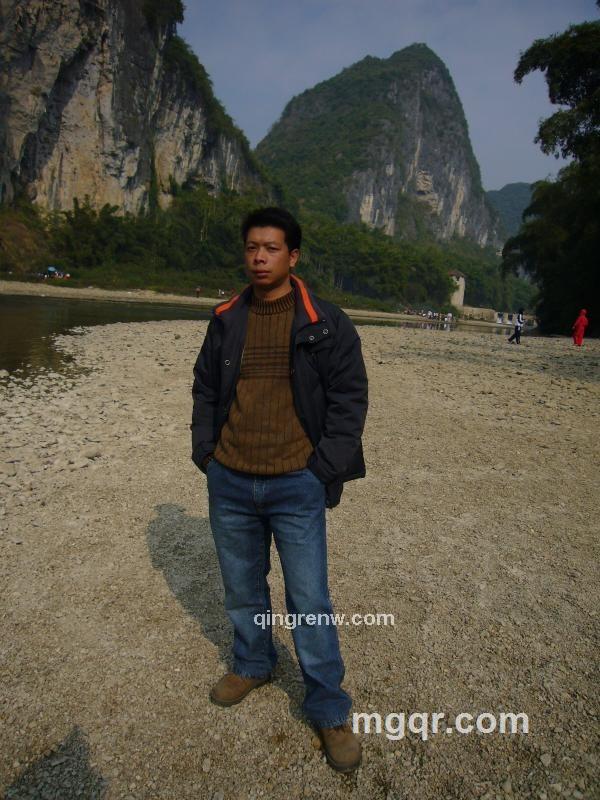 爱情磨砂的头像