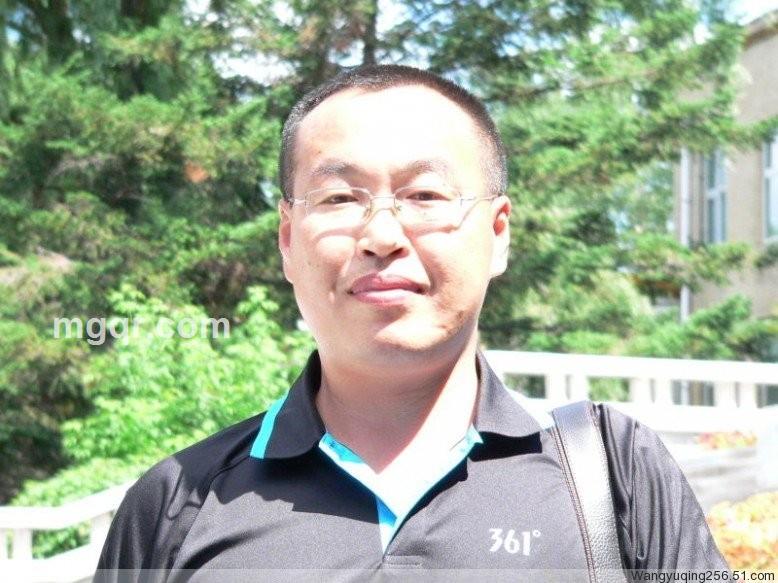 左手牵着你的头像