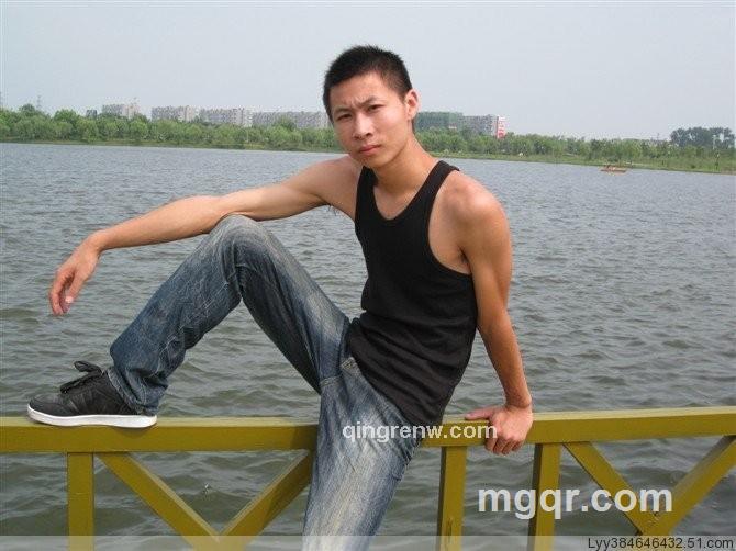 烟花易冷吗的头像