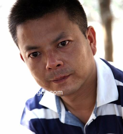 寂寞de微笑的头像