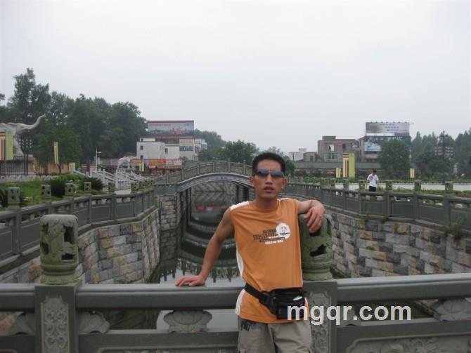 冬天的雪糕的头像