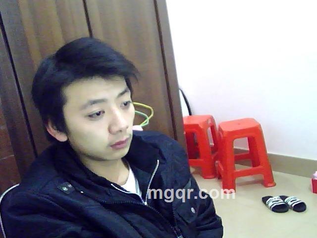 夜半丶听悲曲的头像