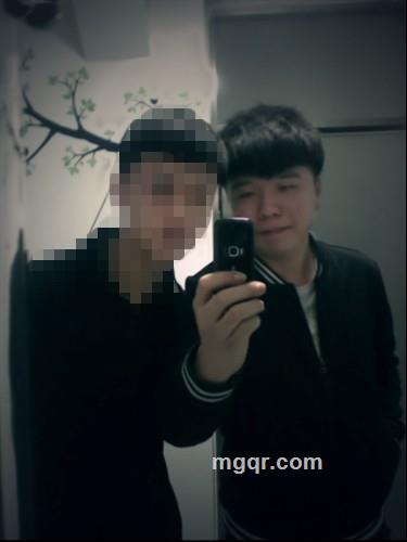 毒毒毒毒毒,毒 毒 `的头像