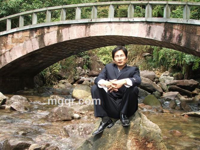 单身爸爸的头像