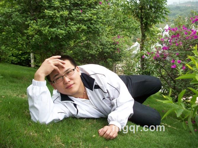 被爱伤害!!!的头像