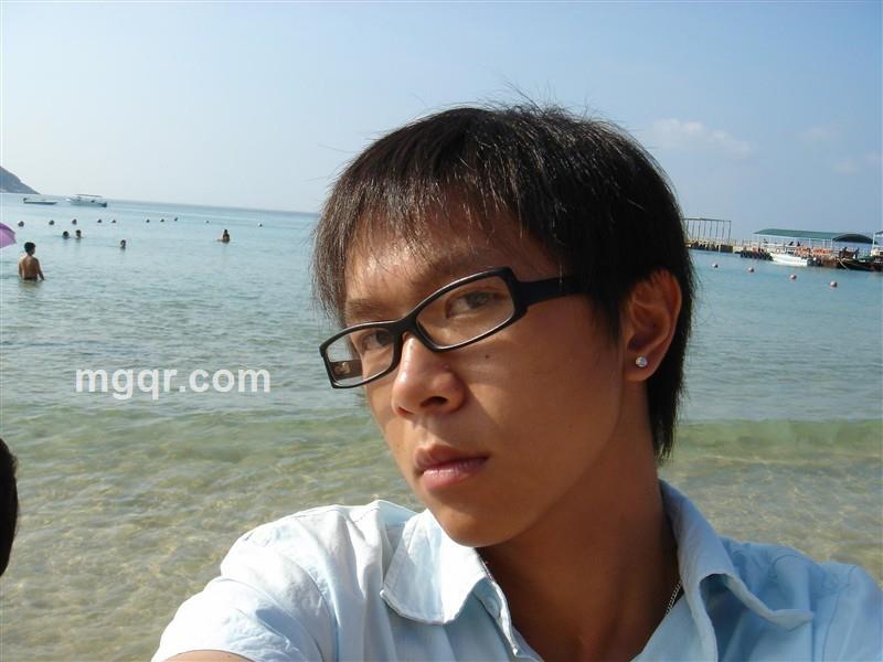 享受尼古丁的头像