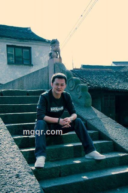 一人一天地的头像