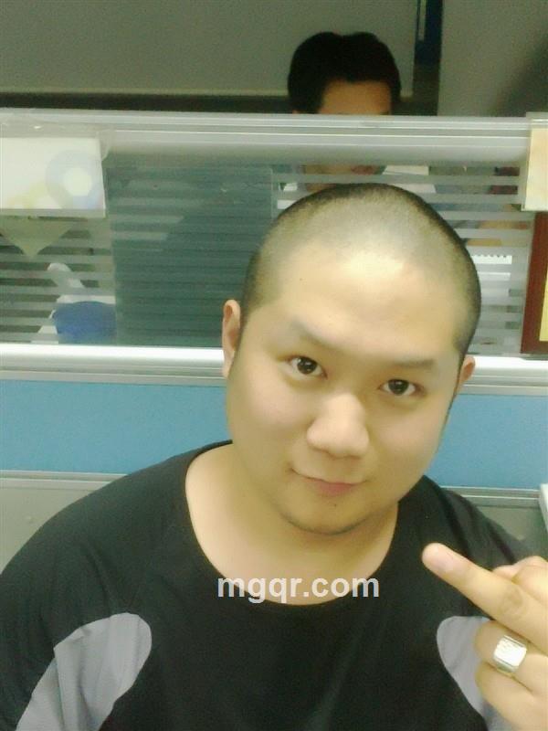 邋遢魔王 的头像