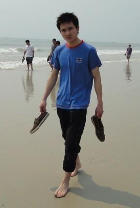 吃狼的羊的头像