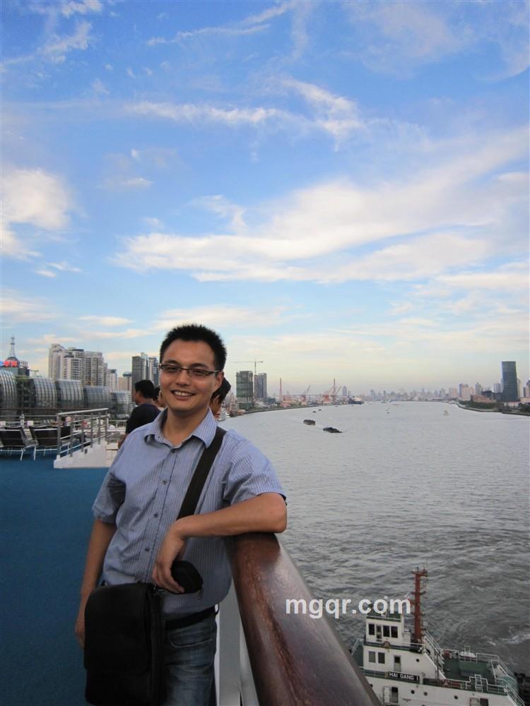 夜色深蓝的头像