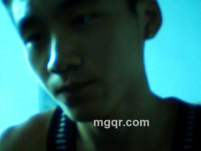 夜ぃ诱你出轨的头像