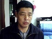 华容河的白开水的头像