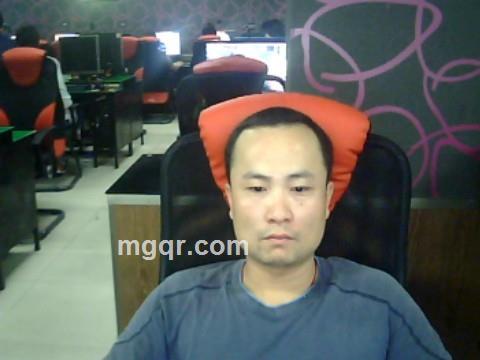 继续颓废的头像