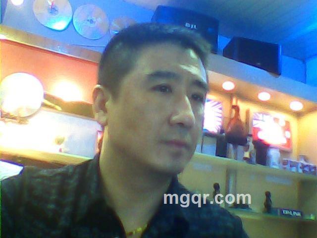 以万变应不变的头像