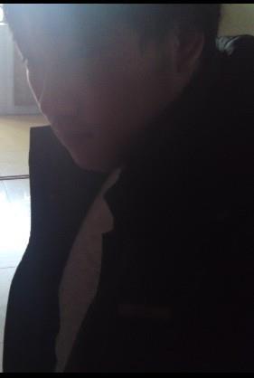 夜有多深的头像