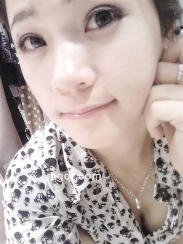 爱钱的女人的头像