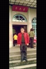 爱就爱着的头像