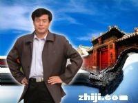 人在旅途行走的头像