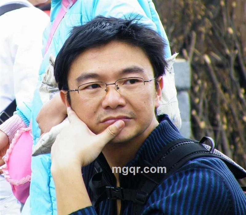 冷冷的冰雨的头像