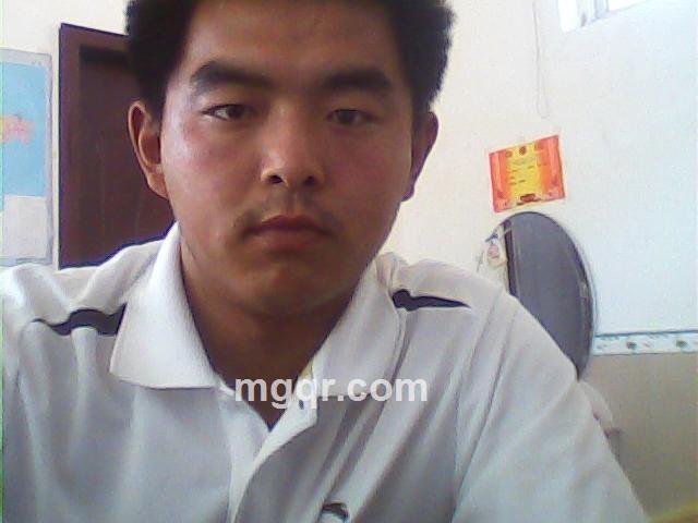 和你一起看海的头像