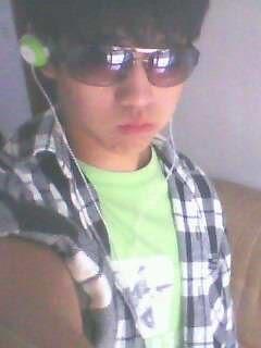 小帅哥哈的头像